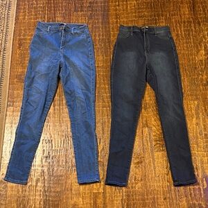 Fashion Nova Jeans Bundle | Size 7 | Light + Dark Wash